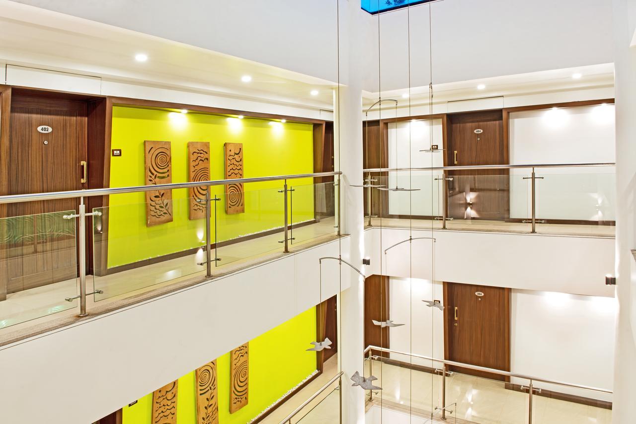 Hotel Mint Montvert, Baner Pune Extérieur photo