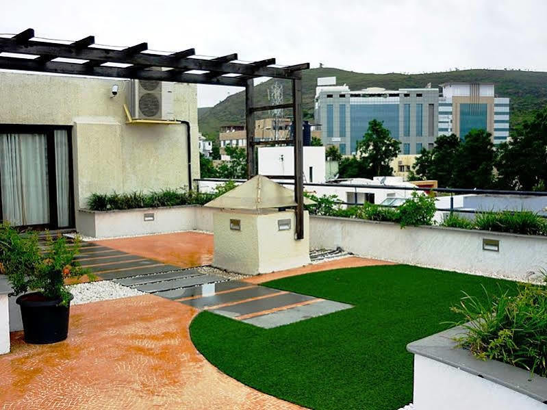 Hotel Mint Montvert, Baner Pune Extérieur photo