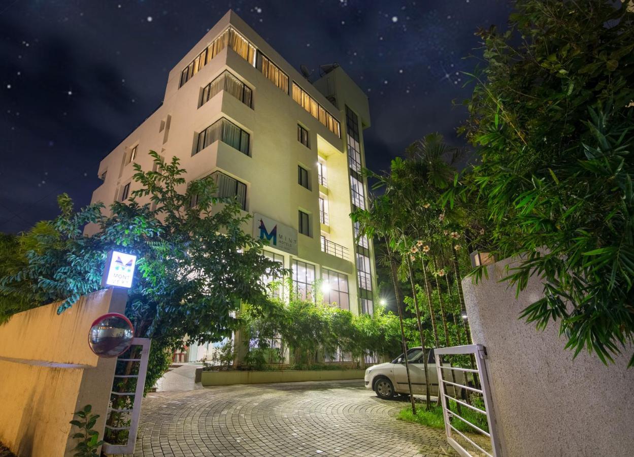 Hotel Mint Montvert, Baner Pune Extérieur photo